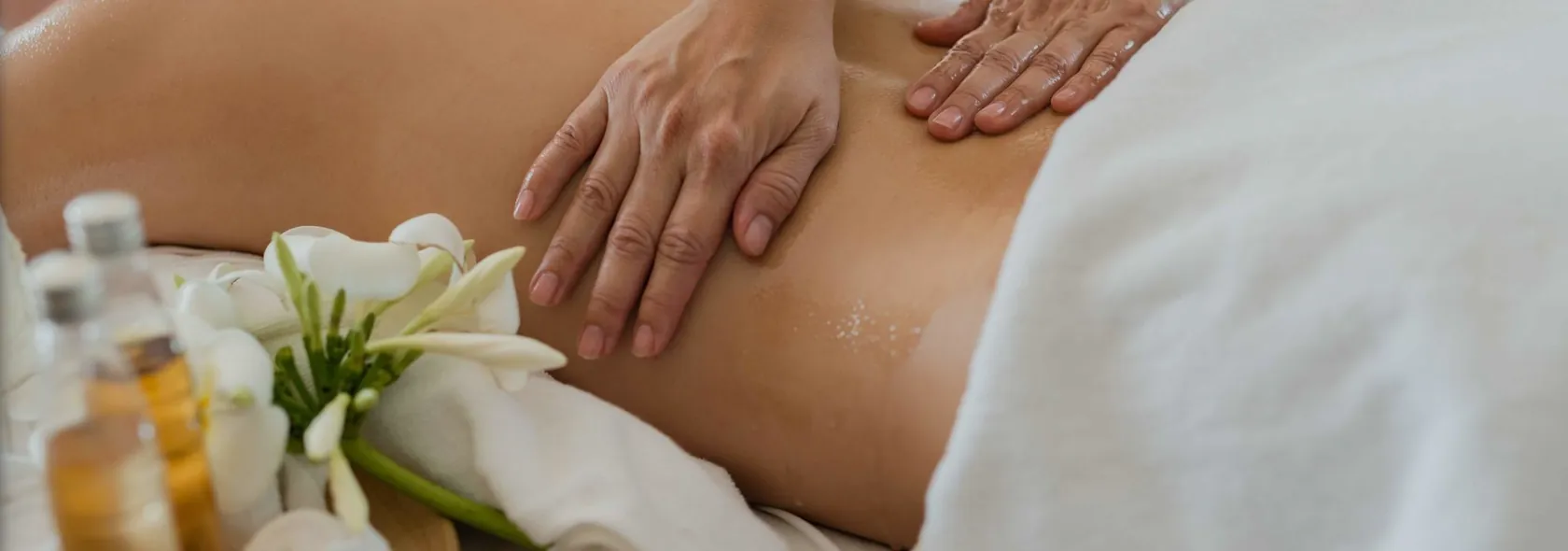 Massage thérapeutique — Cabinet SABINA